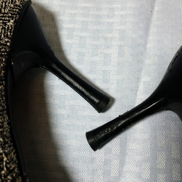 Tommy Hilfiger Fabric Mary Jane Pumps - Picture 7 of 7